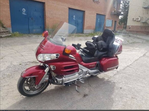2003 Honda GL 1800 Gold Wing, красный, 930000 рублей - вид 5