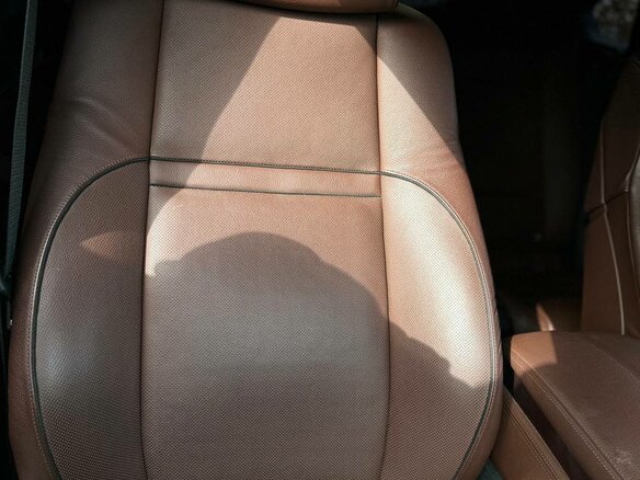 2011 BMW X6 50i 8-speed I (E71), чёрный, 2090000 рублей - вид 24