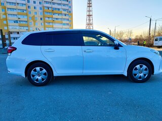 2018 Toyota Corolla Fielder XI (E160, E170) Рестайлинг 2, белый, 1600000 рублей, вид 5