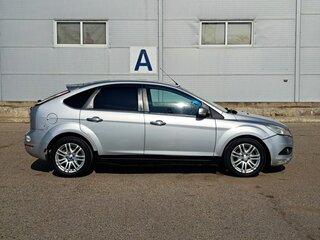 2008 Ford Focus II Рестайлинг, серебристый, 360000 рублей, вид 4