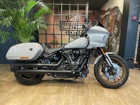 2024 Harley-Davidson Low Rider ST, серый, 2750000 рублей, вид 2