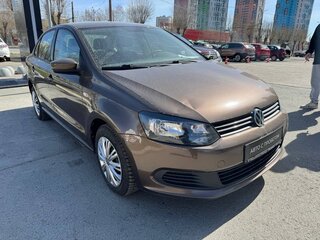 2015 Volkswagen Polo V, коричневый, 950000 рублей, вид 4