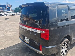 2022 Mitsubishi Delica D:5 I Рестайлинг, чёрный, 4700000 рублей, вид 4