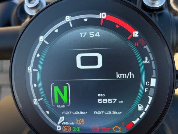 2024 QJMotor SRV 600 V, чёрный, 570000 рублей - вид 4