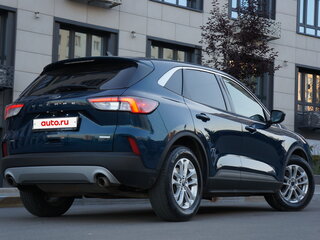 2020 Ford Escape IV, синий, 1590000 рублей, вид 4
