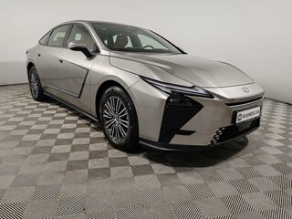 2026 Lexus ES 300h VIII, серый, 7990000 рублей, вид 3