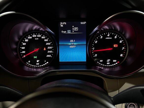 2019 Mercedes-Benz C-Класс 180 IV (W205) Рестайлинг, красный, 3199999 рублей - вид 12