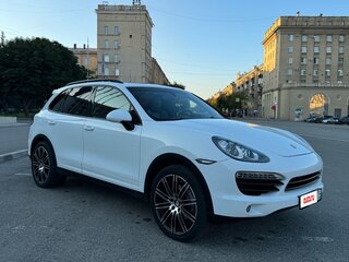 2012 Porsche Cayenne Diesel II (958), белый, 3000000 рублей, вид 2