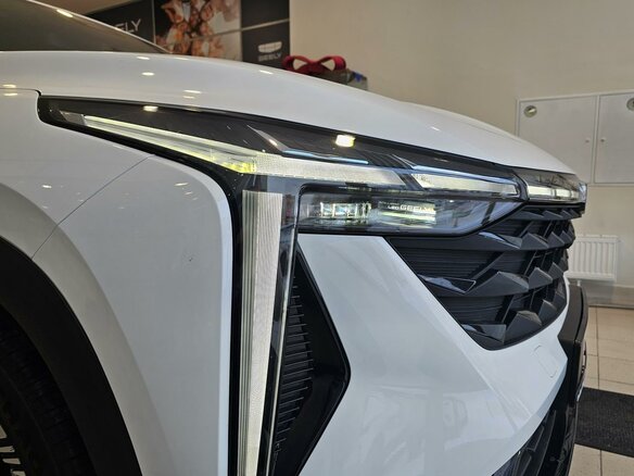 2026 Geely Cityray, белый - вид 4