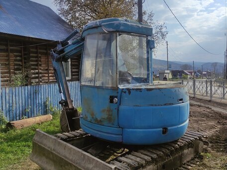 1997 Komatsu PC50, синий, 1900000 рублей, вид 3
