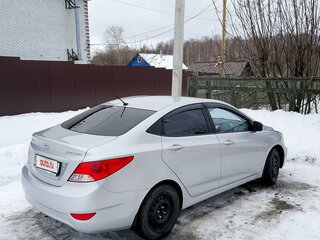 2011 Hyundai Solaris I, серый, 880000 рублей, вид 4