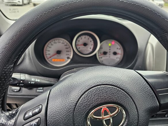 2004 Toyota RAV4 II (XA20) Рестайлинг, зелёный, 1100000 рублей - вид 5