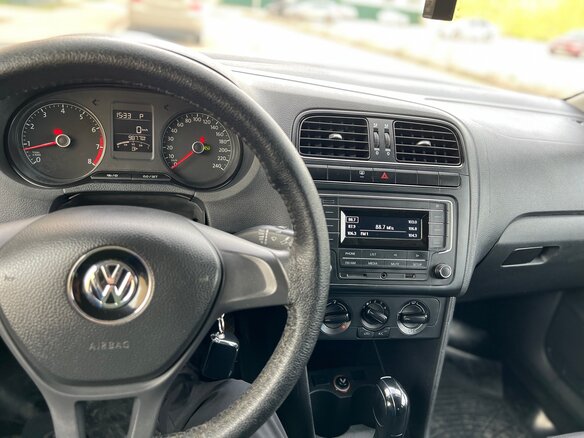 2016 Volkswagen Polo V Рестайлинг, серый, 1150000 рублей - вид 5