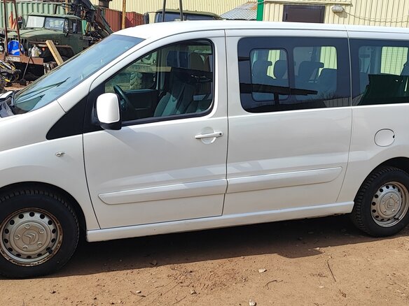 2014 Citroen Jumpy Long II Рестайлинг, белый, 1050000 рублей - вид 3