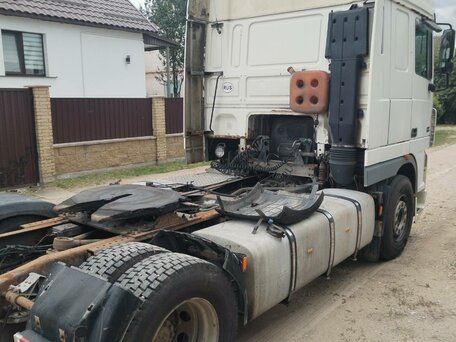 2003 DAF 95XF, белый, 1200000 рублей, вид 5