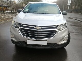 2019 Chevrolet Equinox III, серебристый, 1750000 рублей, вид 2