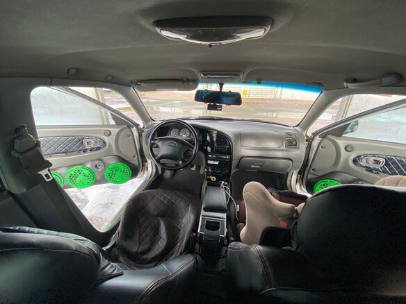 2007 Kia Spectra I Рестайлинг 2, серебристый, 280000 рублей - вид 2