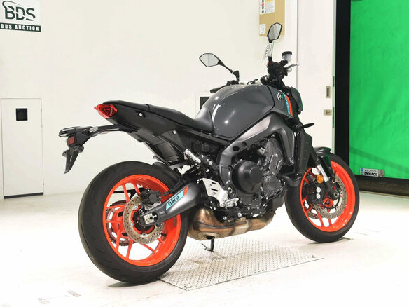 2021 Yamaha MT-09 (FZ-09), серый, 1150000 рублей - вид 33
