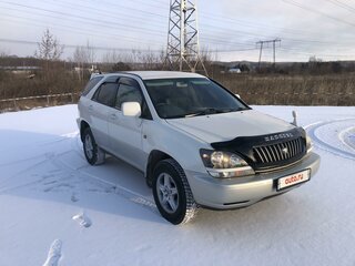 1999 Toyota Harrier I (XU10), белый, 875000 рублей, вид 2