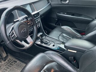 2019 Kia Optima IV Рестайлинг, чёрный, 1820000 рублей, вид 4
