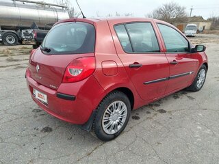 2006 Renault Clio III, пурпурный, 560000 рублей, вид 3
