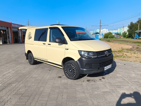 2016 Volkswagen Transporter T6, бежевый, 1900000 рублей - вид 7