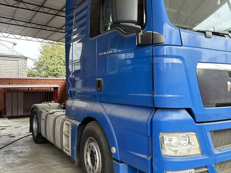 2008 MAN TGX, синий, 4500000 рублей, вид 2