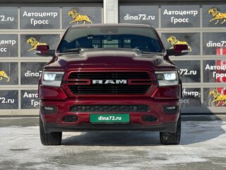 2021 Ram 1500 Quad Cab V, красный, 7850000 рублей, вид 3