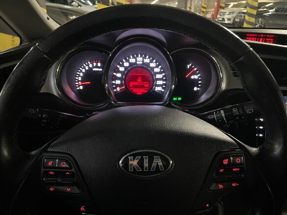 2013 Kia Ceed II, серебристый, 800000 рублей - вид 13