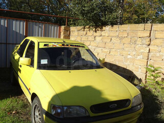 1994 Ford Escort V Рестайлинг 1, жёлтый, 200000 рублей, вид 2