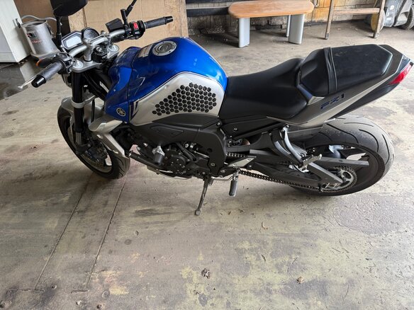 2010 Yamaha FZ1, синий, 650000 рублей - вид 2