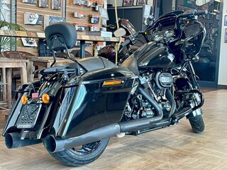2021 Harley-Davidson Road Glide Special, чёрный, 2700000 рублей, вид 2