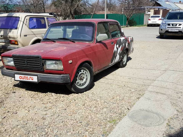 1983 Lada (ВАЗ) 2107, красный - вид 2
