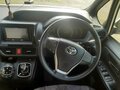 2015 Toyota Noah III (R80), серебристый, 2100000 рублей - вид 3