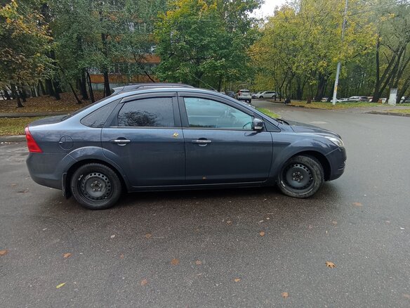 2011 Ford Focus II Рестайлинг, серый, 480000 рублей - вид 8