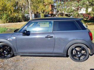 2014 Mini Hatch Cooper S III (F55/F56), серый, 2000000 рублей, вид 3