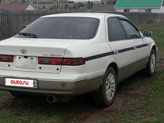 1999 Toyota Camry Gracia IV (XV20), белый, 520000 рублей, вид 3