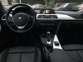2016 BMW 3 серии Gran Turismo 320i xDrive VI (F3x), белый, 1800000 рублей, вид 3