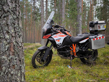 2018 KTM 1290 Super Adventure R, оранжевый, 900000 рублей, вид 5