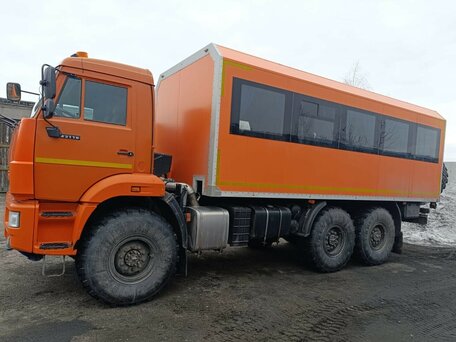 2023 КамАЗ 4290, оранжевый, 8000000 рублей, вид 4