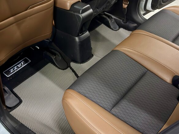 2020 Honda Fit Crosstar IV, белый, 1950000 рублей - вид 26