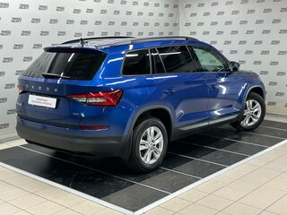 2021 Skoda Kodiaq I, синий, 2745000 рублей, вид 2