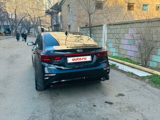 2020 Kia Cerato IV, синий, 1700000 рублей, вид 4