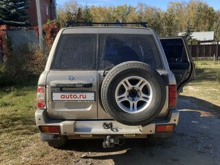 2002 Nissan Patrol V (Y61), серый, 980000 рублей, вид 4