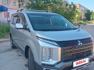 2019 Mitsubishi Delica D:5 I Рестайлинг, серый, 3700000 рублей, вид 1