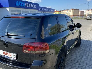 2005 Volkswagen Touareg I, чёрный, 1150000 рублей, вид 4