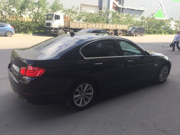2011 BMW 5 серии 530d xDrive VI (F10/F11/F07), чёрный - вид 8
