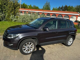 2015 Volkswagen Tiguan I Рестайлинг, чёрный, 1720000 рублей, вид 3