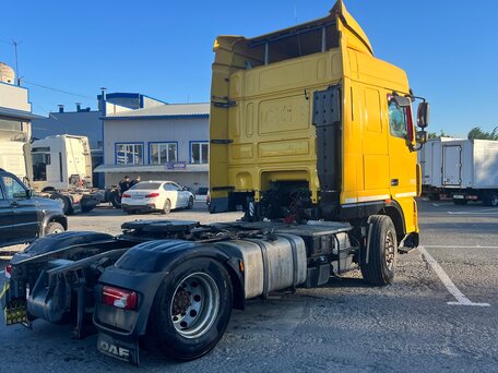 2012 DAF XF 105, жёлтый, 3750000 рублей, вид 3