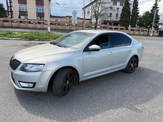 2014 Skoda Octavia III (A7), серебристый, 1050000 рублей, вид 1